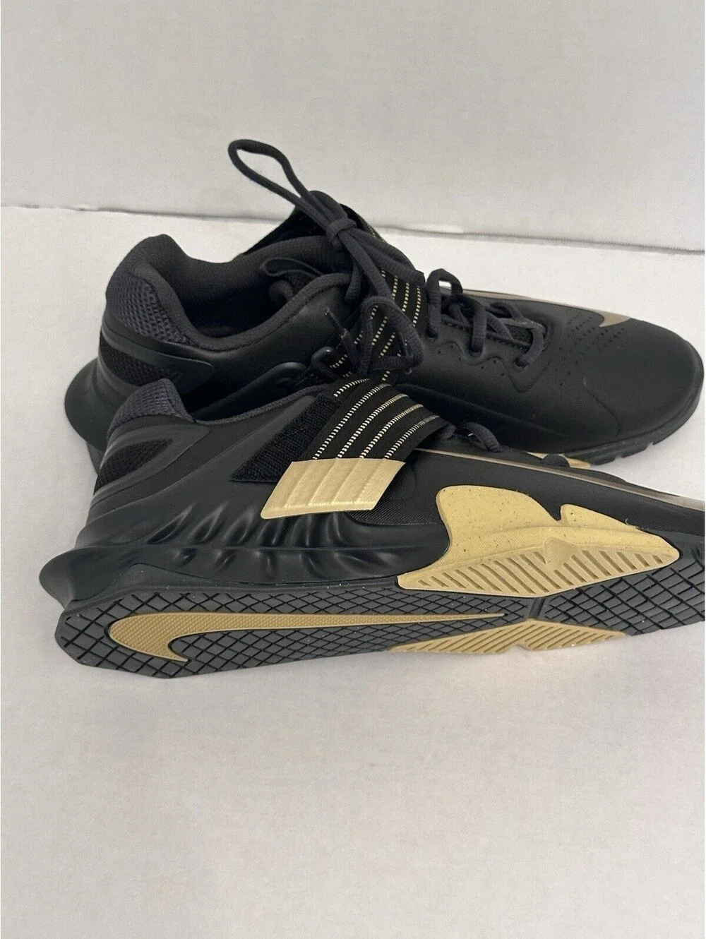 Nike new without